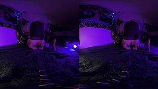 Close up toy riding in VR - 9 image