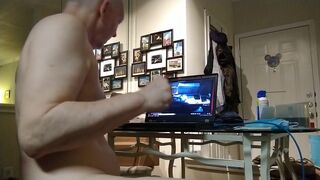 20220707 I am enjoying my under my desk that I just made!