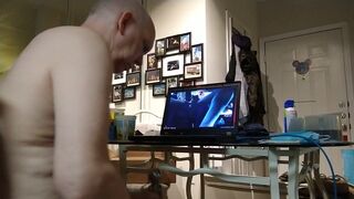 20220707 I am enjoying my under my desk that I just made!