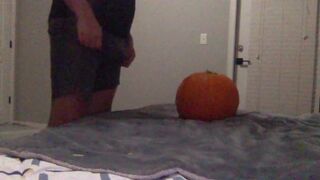Two Str8 Bros Fuck a Pumpkin