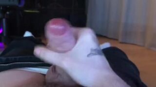 The guy jerked off and cum in his room - 13 image