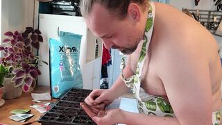 Plant Daddy Grows #1