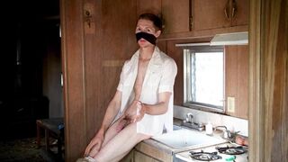 How to use a condom the right way ...so the sex experts say anyway...