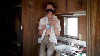 How to use a condom the right way ...so the sex experts say anyway...