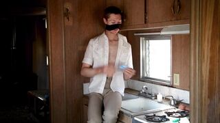 How to use a condom the right way ...so the sex experts say anyway...