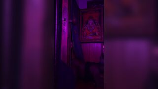 Latino Corporate Daddy At Gloryhole