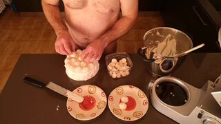 Cicci77 after having collected 50 grams of cum, prepares a sperm meringue cake! - 15 image