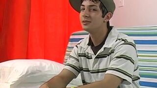 Adorable inexperienced amateur Brice Summers jerks off and cums solo - 4 image