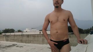 Exhibitionist hunk naked in his terrace (Terrace pt 1) - 7 image