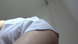 Top guy flexing muscles for you. Poor load but hot intense moaning orgasm - 5 image