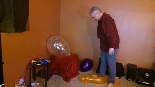 Balloonbanger 64) Balloon Popping w Bare Feet plus Balloon Hump and Cum - 9 image