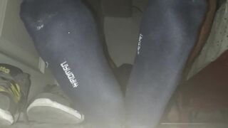 Blue sweaty socks and bare feet with cumshot - 6 image